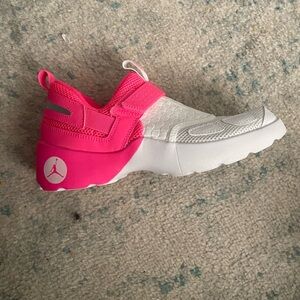 Air Jordan trunner LX GP  Pink and White Athletic Shoes